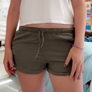 aerie/american eagle green shorts